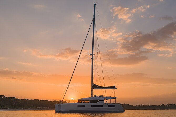 JFarwell Sunset Wine & Cheese Aboard the Reverie - Key highlights you’ll feel right away