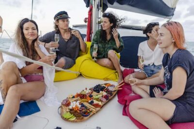 Keppel Islands: Sunset Cruise w/ Cheese Platter & Champagne - Step Aboard: Champagne, Hosts, and That First-Look Feeling