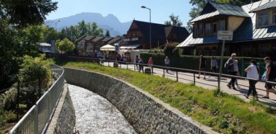 Krakow: Zakopane, Funicular, Cheese, and Highland Day Trip - Door-to-door van comfort and timing that works