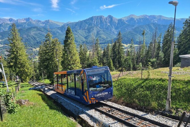 Krakow - Zakopane: Funicular, Cheese and Highland Highlights - Chochołów’s wooden highland houses (and why UNESCO matters)