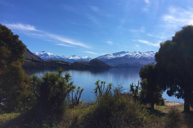 Lake Wanaka 1-Hour Cruise Including Wine and Cheese - Weather Reality: Jackets Matter More Than You Think