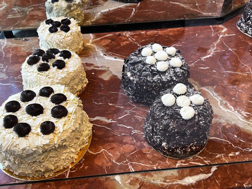 Le Marais Walking Food Tour with Cheese, Wine & Pastries - Price and Value: Is $153 Worth It?
