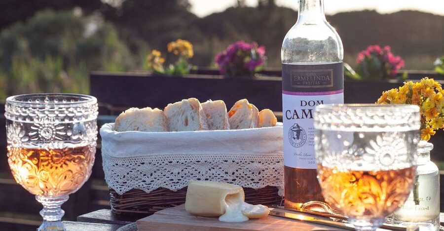 Lisbon Getaway: Private Arrábida Wine & Food Tour - Arrábida Natural Park: viewpoints that break up the tastings
