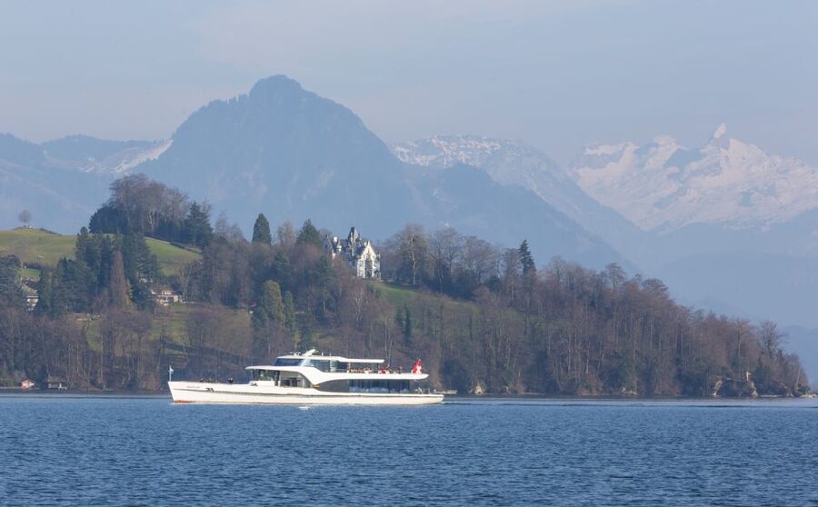 Lucerne: Walking and Boat Tour with Cheese & Wine Tasting - Price and Value: Is $108 for Lucerne Worth It?