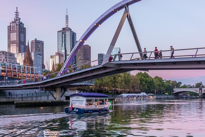 Luxury Private 90min Wine and Cheese Yarra River Cruise - Wine, Cheese, and Snacks: A Melbourne Pairing That Works