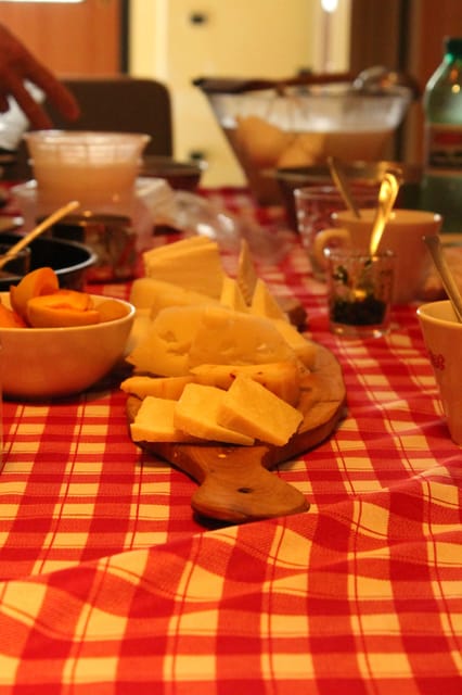 Matera: Mozzarella and Cheese tasting with a Cheesemaker - The Family Story Behind the Milk (Three Generations of Work)