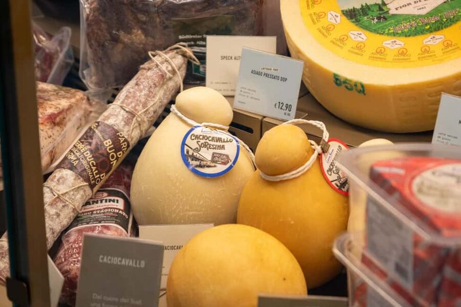 Milan: Cheese tasting experience at Gòodurie Soresina - Your Tasting Platter: Italian Cheeses Plus Cold Cuts