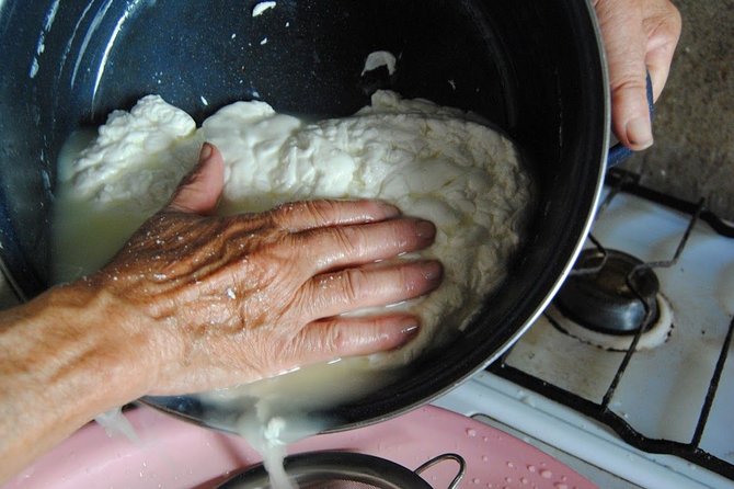 Moroccan Cheese and Bread Making workshop - Key highlights you’ll care about