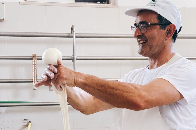 Mozzarella Experience - Cheese Tour and tastings to Masseria Fragnite - What this mozzarella tour at Masseria Fragnite is really like