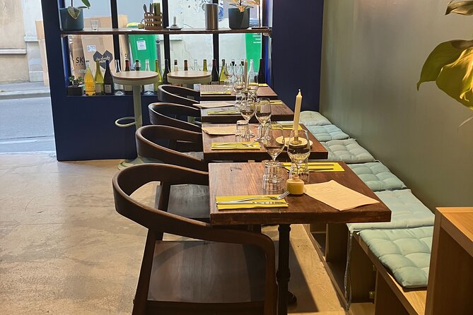 Natural Wine Tasting with Cheese Pairings in Paris - Who this suits best (and who might want a different style of tasting)