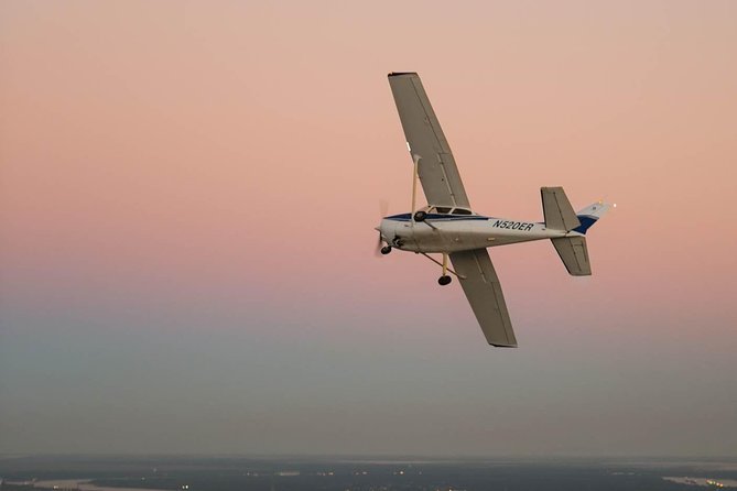 New Orleans VIP Sightseeing Flight with Champagne & Chocolates or Wine & Cheese - The Mississippi and the Crescent City Effect