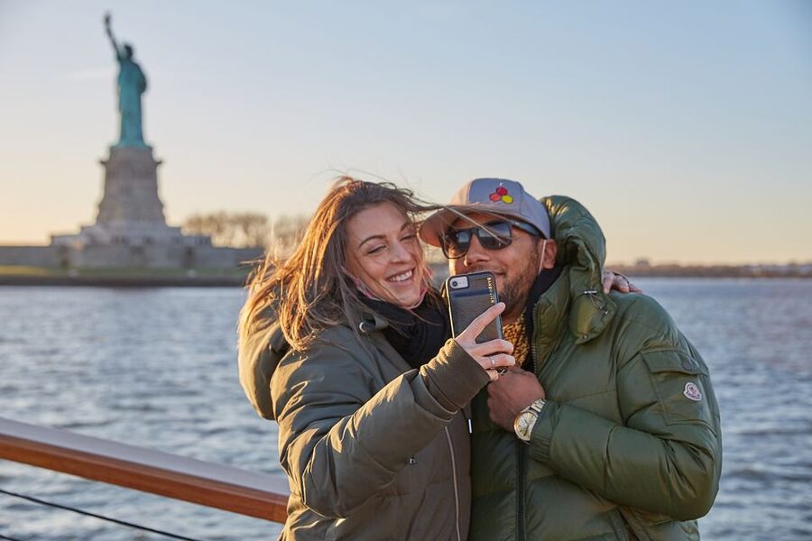 New York City: Champagne and Cheese Pairing Cruise - Champagne and cheese pairing, self-guided: how to make it feel special