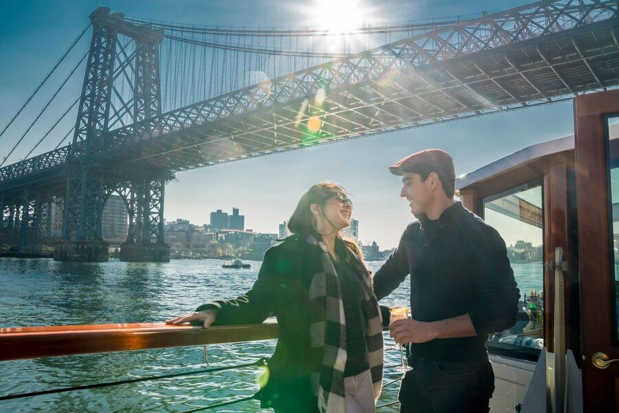New York City: Champagne and Cheese Pairing Cruise - Should you book this Champagne and Cheese Pairing Cruise?