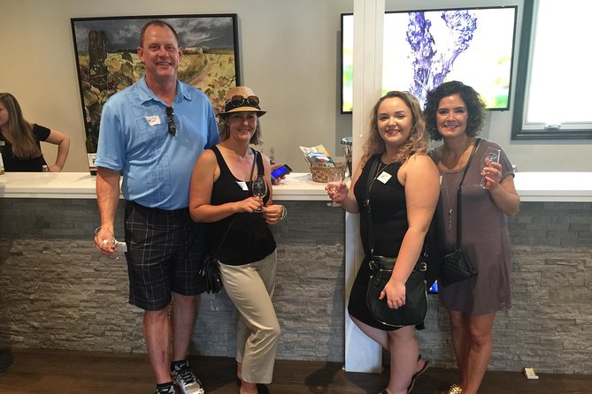 Niagara-on-the-Lake Wine Aft Tour with Cheese from Niagara Falls - Cheese Pairing: When the Food Changes the Wine