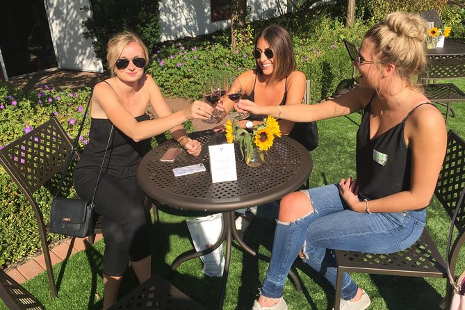 Niagara-on-the-Lake Wine Aft Tour with Cheese from Niagara Falls - What’s Included vs. What Costs Extra