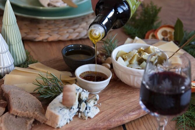Olive Oil, Cheese, and Wine Tasting with Local Expert - Should you book this olive oil, cheese, and wine tasting?