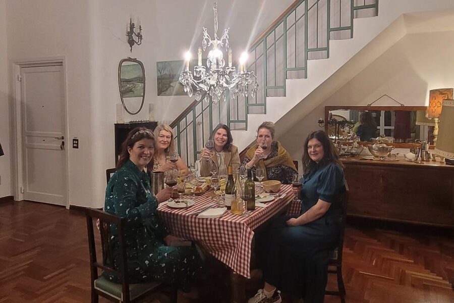 Palermo: 2-Hour Sicilian Cheese and Wine Tasting Tour - The main event: 6 Sicilian wines and 6 cheeses, taught in a smart order