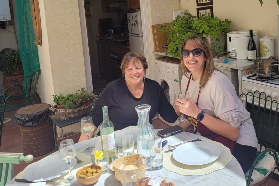 Palermo: 2-Hour Sicilian Cheese and Wine Tasting Tour - Should you book this Palermo cheese and wine tasting?