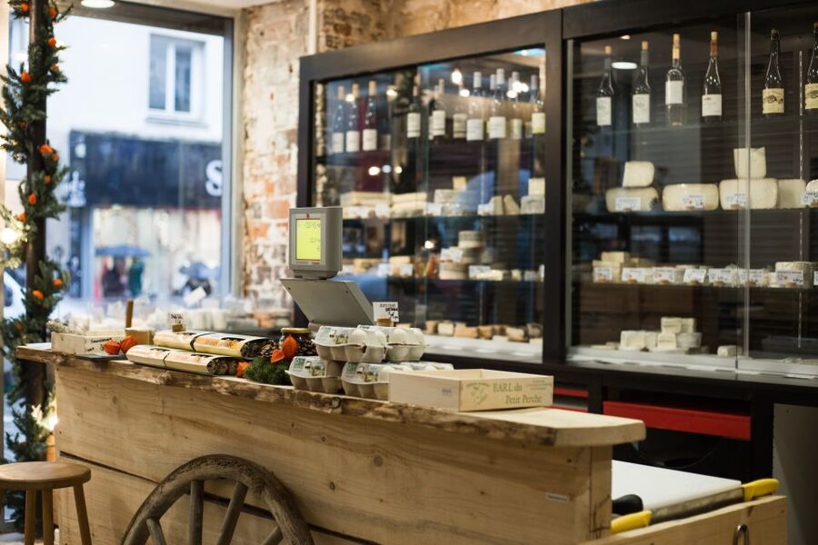 Paris: Cheese and Wine Class in a 17th Century Cellar - Your Guide, Your Questions: English Instruction in a Small Group