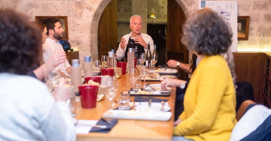 Paris: The Ultimate Wine and Cheese Tasting in English - Wine lesson 101, but tuned for real labels