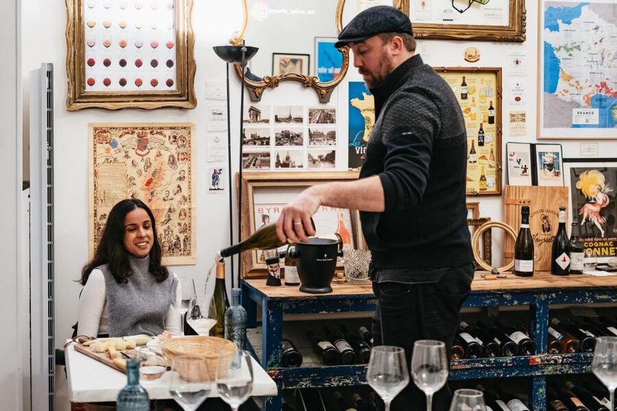 Paris: Wine Tasting Experience with 6 Wines and Cheese Board - Who should book this tasting (and who should skip it)