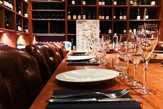 Paris Wine Tasting plus Cheese Lunch with an Expert Sommelier - Itinerary reality check: what happens during the 2 hours