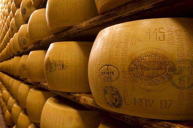 Parmigiano-Reggiano Cheese Factory Small group Tour From Parma - Who this Parma cheese tour is best for