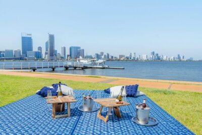 Perth: Scenic Seaplane Tour with Cheese Board & Champagne - The South Perth Foreshore picnic: champagne time, but make it scenic