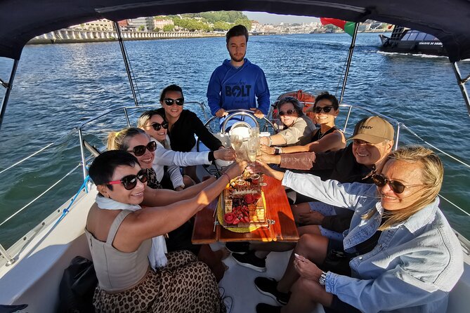 Porto: Wine and cheese tasting on a sailboat on the Douro River - Why this Porto sail feels different from a bar tasting