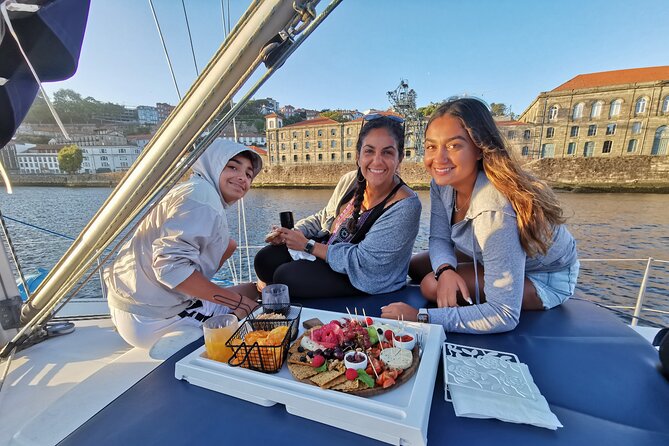 Porto: Wine and cheese tasting on a sailboat on the Douro River - Price and value: is $467.32 per group worth it?