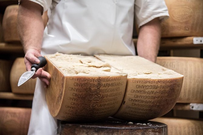 Private Half Day Parma Food Tour: Parmesan Cheese, Parma Ham, Lunch - Meeting at 9:00 and Getting Pickup Right
