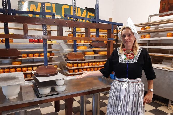 Private Tour of Simonehoeve Cheese Farm and Clog Factory - Tasting, shopping, and bringing Dutch craft home