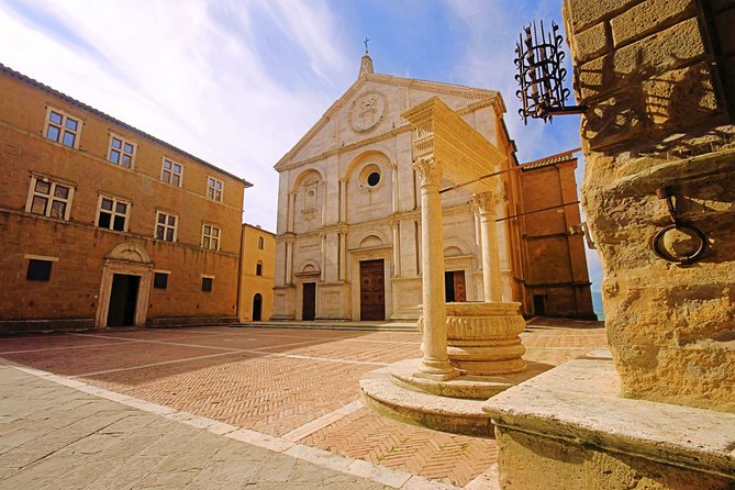 Private Tour: Pienza and Montalcino Organic Cheese and Wine Tour - Price and value: why $840 per group can be fair
