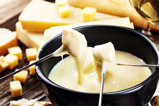 Private Trip from Geneva to Gruyeres: Cheese & Chocolate Tasting - Gruyères Castle: a short option for views and atmosphere