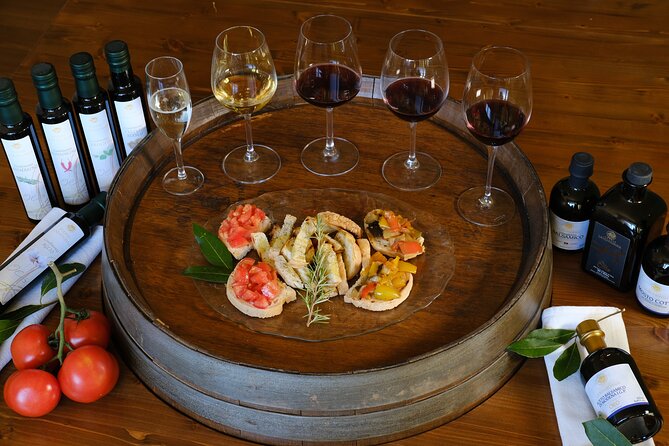 Private wine, Extra Virgin Olive Oils & Cheese Tasting - Getting there: 800 meters from town, but parking can test your nerves