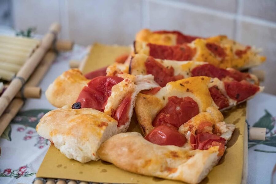 Puglia: Masseria Seppunisi Tour, Cheese, Burrata Tasting - Make mozzarella and burrata by hand: the main event