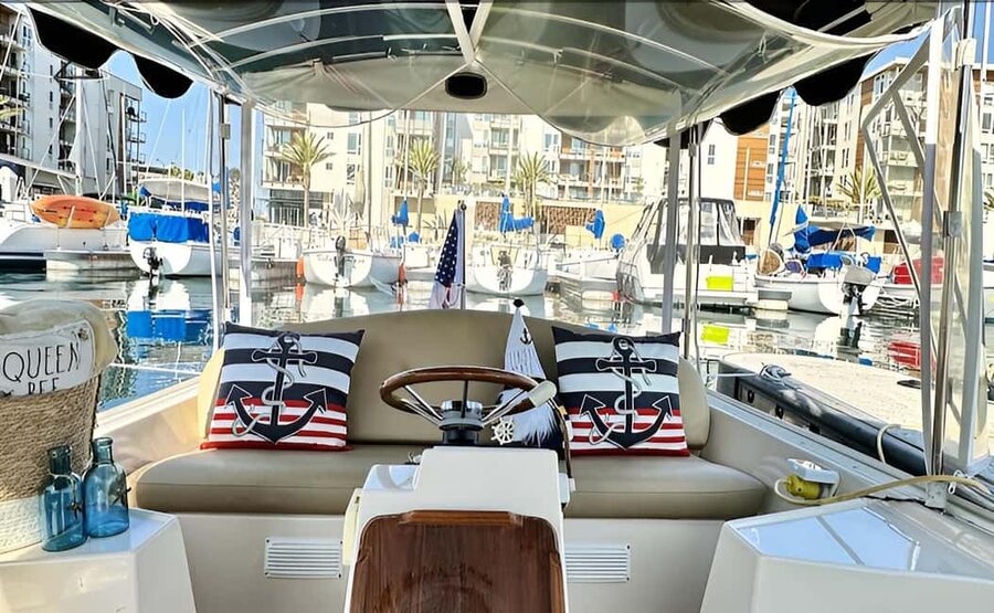 Romantic Boat Cruise with Wine & Cheese or Surprise Dinner - Why This Electric Duffy Cruise Feels Romantic, Not Just Scenic