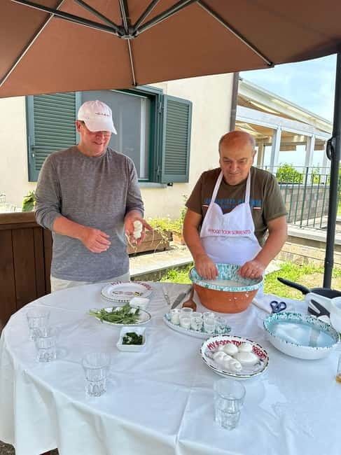 Sorrento: Mozzarella experience. Say CHEESE with us! - The Setting: A Real Farm Day in Piano di Sorrento