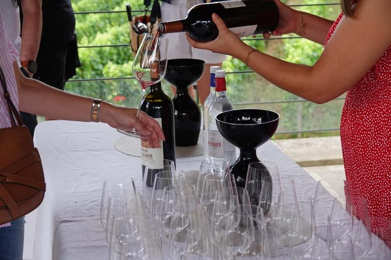 St. Emilion: Half Day E-Bike & Wine Tour with Wine & Cheese - Vineyard Lunch and Cheese Board: Food That Matches the Setting