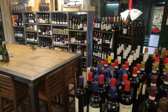 Taste of Lake Como: 4 Wines Paired with Local Cheese Charcuterie - Key things you’ll notice right away