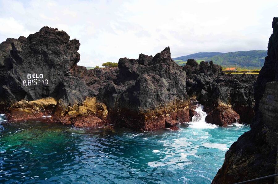 Terceira: Half-Day Island Tour with Cheese Tasting - Baía do Negrito: fort views and a whaling exhibition moment