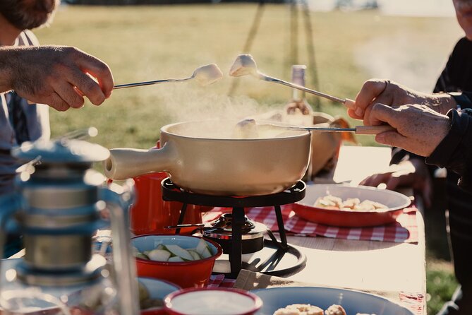 The best Sunset hike with Cheese Fondue - Dinner on the mountain: traditional Swiss fondue done properly