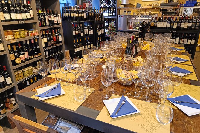 Top Lake Como Wine & Food Tasting: 7 Wines Meat & Cheese or Veg. - What you’ll taste: from sparkling Italian style to sweet red and chocolate