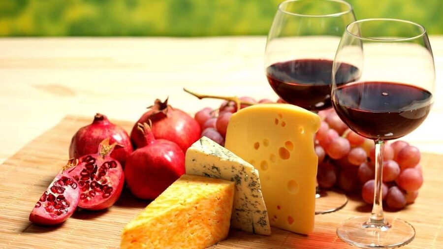 Torrevieja: Wine and Cheese Tasting at Torre del Moro - What you actually taste in this 1.5-hour session