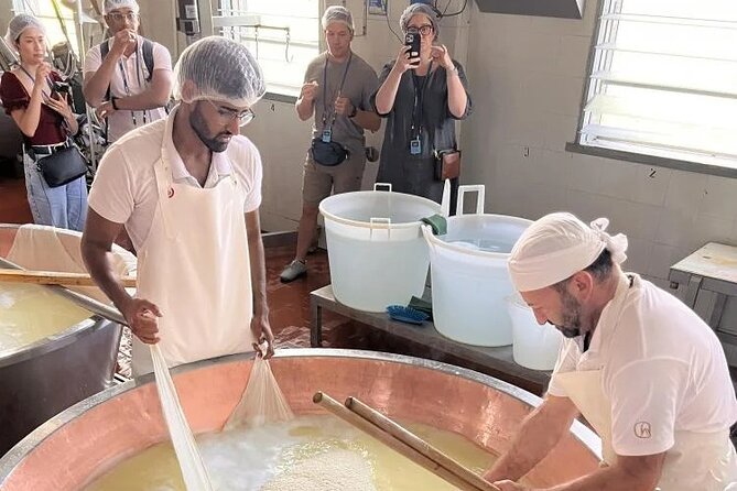 Tour Parmigiano Reggiano dairy and Parma ham - Guide Style, Group Size, and That Small-Tour Advantage