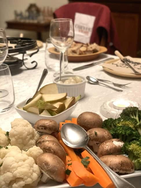 Traditional Swiss Dinner: Cheese Fondue, Appetizers/Dessert - Getting Around to the Loogstrasse Meeting Point