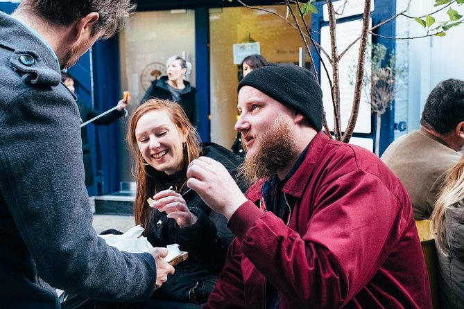 Ultimate London Cheese Crawl : Guided Food Tour - What’s included: snacks, light lunch, and alcohol with your samples