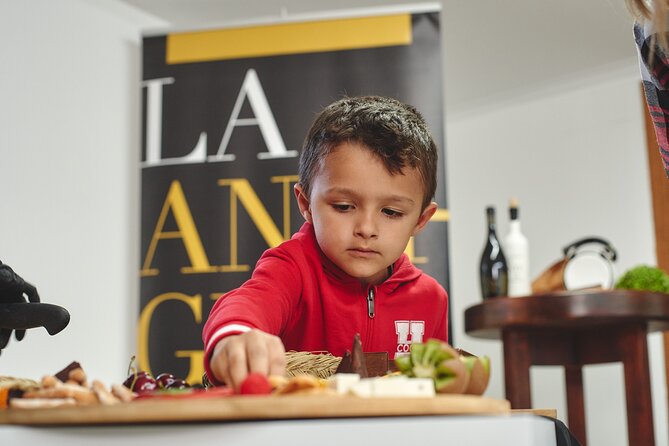 Visit La Antigua Cheese Factory (Cheese Tourism) - Timing, Group Size, and How to Make the Most of Your Visit