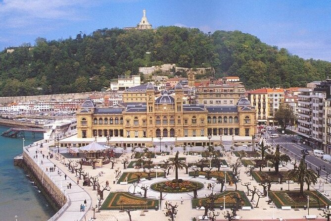 Visit San Sebastian and a Family Cheese Farm with Tasting (From Bilbao) - Price and value: what $289.95 buys you in real terms
