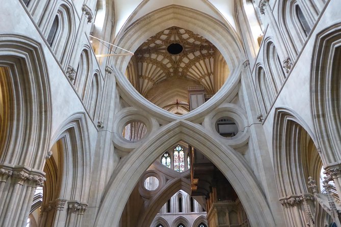 Wells, Cheddar Cheese and Cheddar Gorge - Private Day Trip from Bath - Price and logistics: is $823 per group good value?